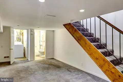 115 Parkin St, Baltimore, MD 21201 photo 27