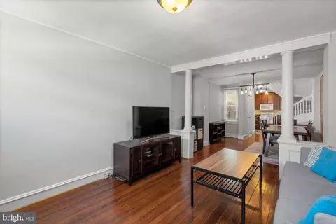 117 E Clement St, Baltimore, MD 21230 photo 4