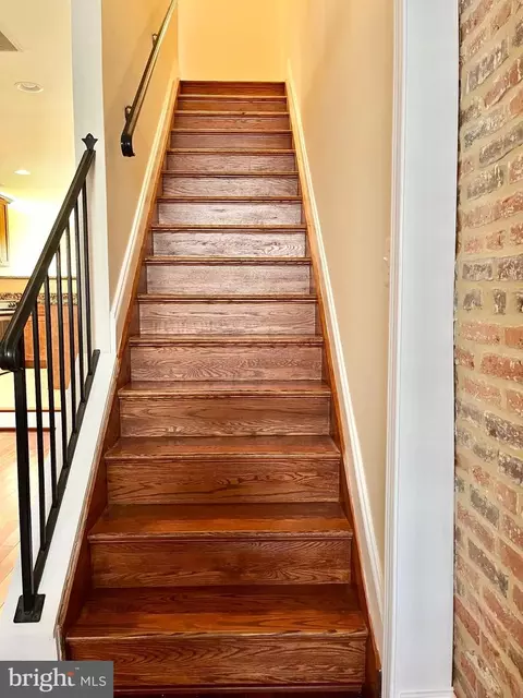 Entry Way - 219 S Regester St, Baltimore, MD 21231 photo 2 of 3