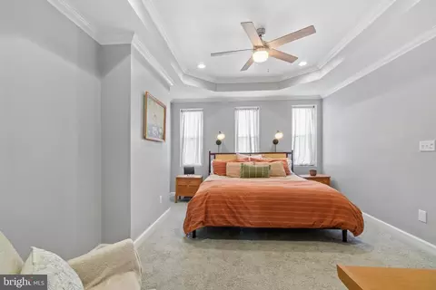 Bedroom - 425 E Lanvale St, Baltimore, MD 21202 photo 5 of 6