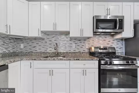Kitchen - 425 E Lanvale St, Baltimore, MD 21202 photo 2 of 3