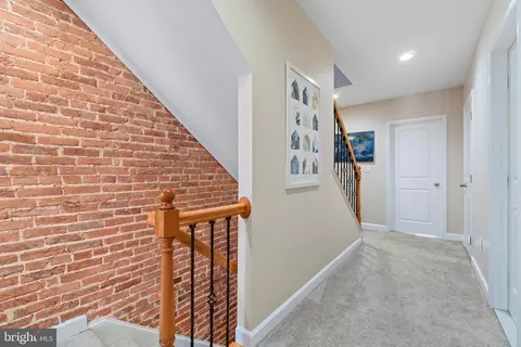 Entry Way - 425 E Lanvale St, Baltimore, MD 21202 photo 6 of 7