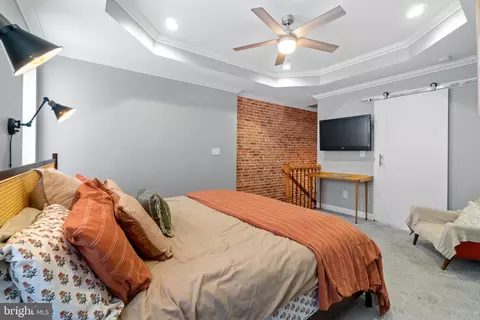 Bedroom - 425 E Lanvale St, Baltimore, MD 21202 photo 6 of 6