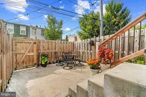 Exterior - 425 E Lanvale St, Baltimore, MD 21202 photo 4 of 4
