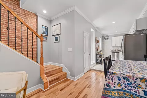 Entry Way - 425 E Lanvale St, Baltimore, MD 21202 photo 3 of 7