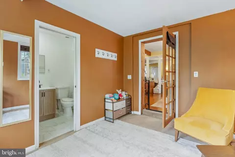Entry Way - 5207 Eugene Ave, Baltimore, MD 21206 photo 3 of 3
