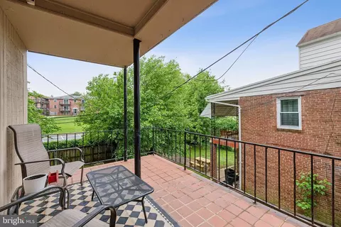 Exterior - 5207 Eugene Ave, Baltimore, MD 21206 photo 2 of 7