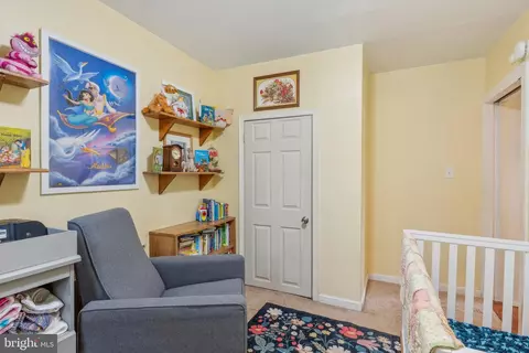 Bedroom - 5207 Eugene Ave, Baltimore, MD 21206 photo 6 of 8
