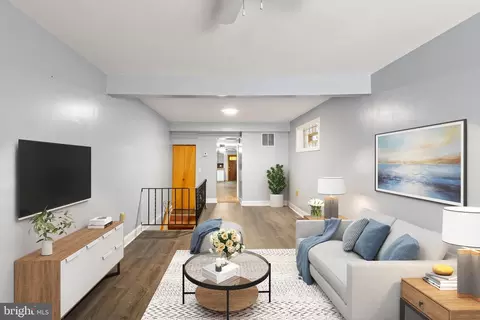 312 S Wolfe St, Baltimore, MD 21231 photo 2