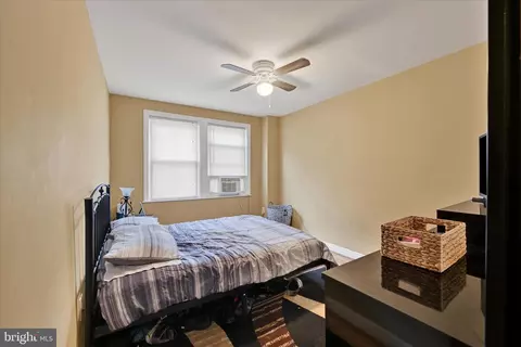 Bedroom - 2412 W Cold Spring Ln, Baltimore, MD 21215 photo 1 of 3