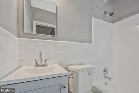 1112 Gleneagle Rd, Baltimore, MD 21239 photo 19