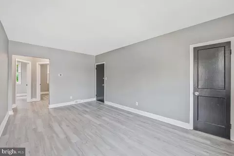 1112 Gleneagle Rd, Baltimore, MD 21239 photo 3