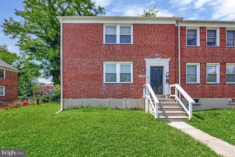 1112 Gleneagle Rd, Baltimore, MD 21239