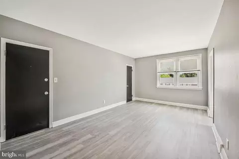 1112 Gleneagle Rd, Baltimore, MD 21239 photo 4
