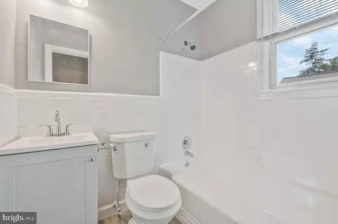 1112 Gleneagle Rd, Baltimore, MD 21239 photo 18
