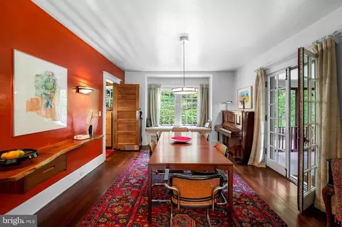 Dining - 111 Deepdene Rd, Baltimore, MD 21210 photo 2 of 4