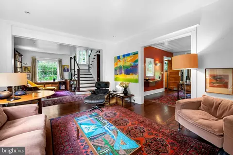 Living - 111 Deepdene Rd, Baltimore, MD 21210 photo 4 of 4