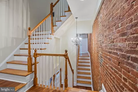 1814 E Pratt St, Baltimore, MD 21231 photo 25