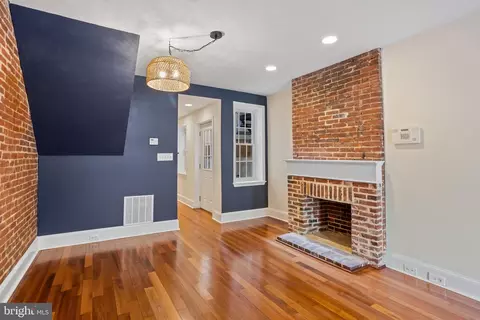 1814 E Pratt St, Baltimore, MD 21231 photo 9