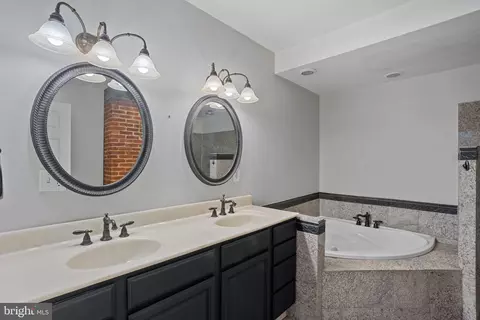 1814 E Pratt St, Baltimore, MD 21231 photo 29