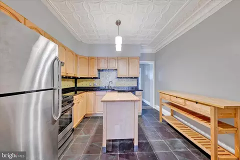 1407 Clarkson St, Baltimore, MD 21230 photo 9