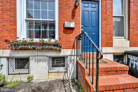 1407 Clarkson St, Baltimore, MD 21230 photo 2