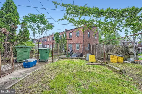 Exterior - 23 N Morley St, Baltimore, MD 21229 photo 4 of 5