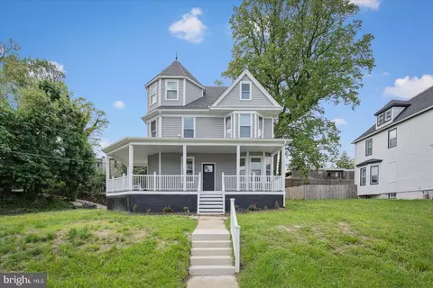 2200 Chelsea Ter, Baltimore, MD 21216