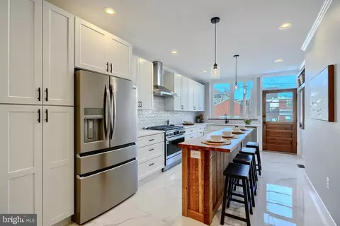 720 E Fort Ave, Baltimore, MD 21230