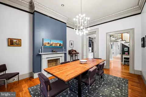 Dining - 824 Park Ave, Baltimore, MD 21201 photo 2 of 8