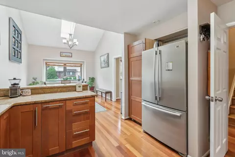 Entry Way - 2307 Bright Leaf Way, Baltimore, MD 21209 photo 1 of 2