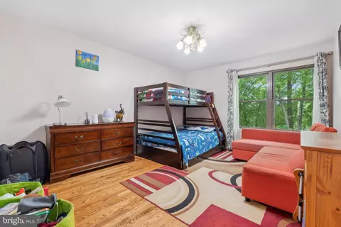 Bedroom - 2307 Bright Leaf Way, Baltimore, MD 21209 photo 4 of 5