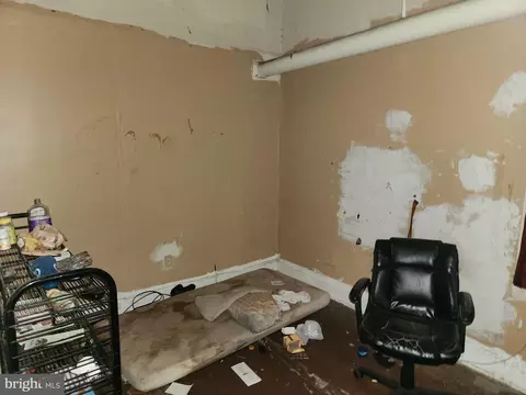 Other - 825 Appleton St, Baltimore, MD 21217 photo 3 of 5