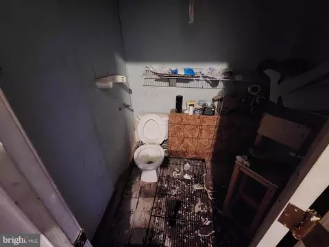 Other - 825 Appleton St, Baltimore, MD 21217 photo 2 of 5