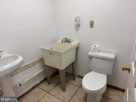 Bath - 1200 W 36th St, Baltimore, MD 21211 photo 1 of 1