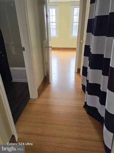 Entry Way - 1200 W 36th St, Baltimore, MD 21211 photo 1 of 1