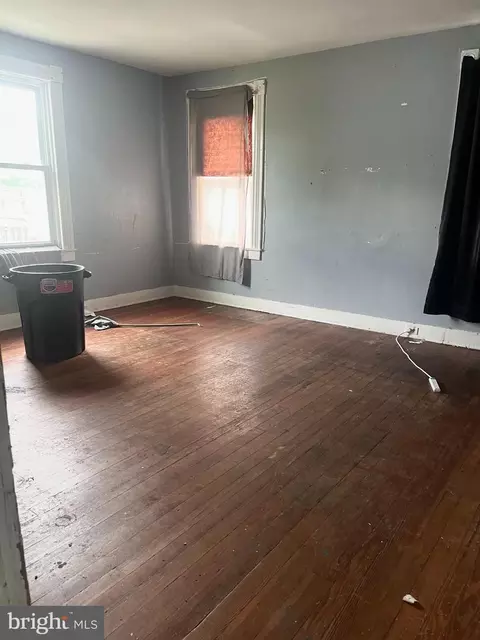 Other - 435 S Augusta Ave, Baltimore, MD 21229 photo 3 of 11