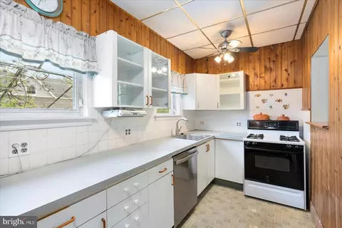 3905 Chesley Ave, Baltimore, MD 21206 photo 9