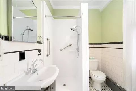 3905 Chesley Ave, Baltimore, MD 21206 photo 15