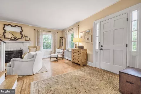 722 Dryden Dr, Baltimore, MD 21229 photo 6