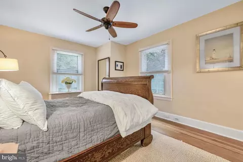 722 Dryden Dr, Baltimore, MD 21229 photo 14