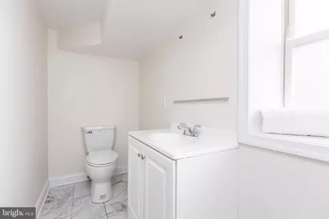 Bath - 237 E 25th St, Baltimore, MD 21218 photo 4 of 4