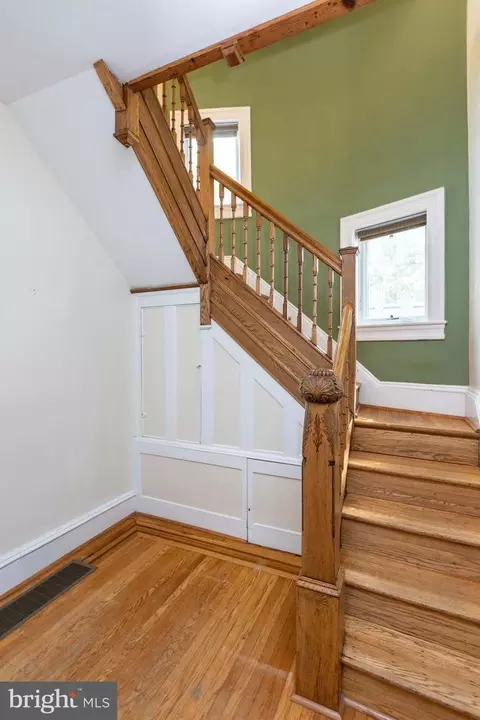 Entry Way - 237 E 25th St, Baltimore, MD 21218 photo 3 of 4