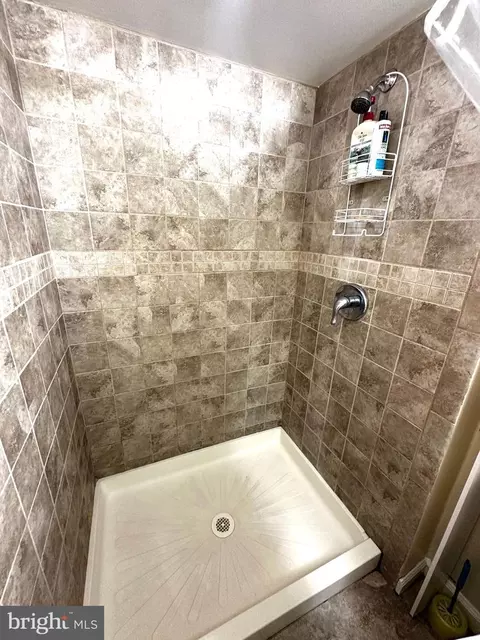 Other - 912 Evesham Ave, Baltimore, MD 21212 photo 11 of 18