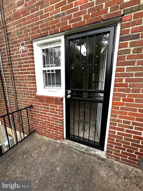 Exterior - 912 Evesham Ave, Baltimore, MD 21212 photo 1 of 1