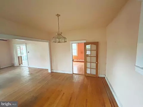 Living - 1305 Appleby Ave, Baltimore, MD 21209 photo 3 of 5