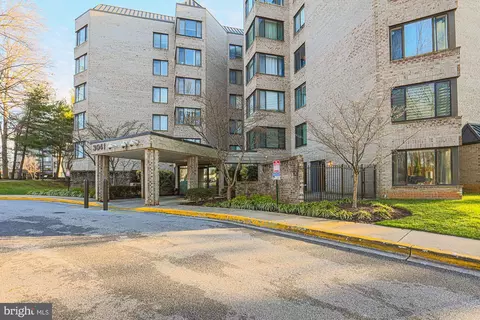 3041 Fallstaff Rd #305D, Baltimore, MD 21209 photo 3