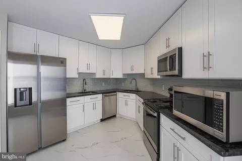 3041 Fallstaff Rd #305D, Baltimore, MD 21209 photo 7