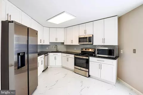 3041 Fallstaff Rd #305D, Baltimore, MD 21209