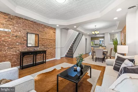 Entry Way - 326 E 28th St, Baltimore, MD 21218 photo 1 of 6